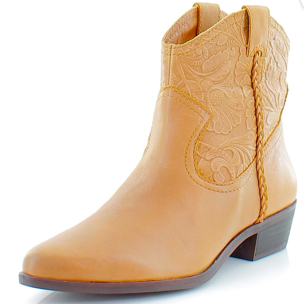 NWOT Lucky Brand Hadrya Women's Western Booties Latte Size 7 1/2 M